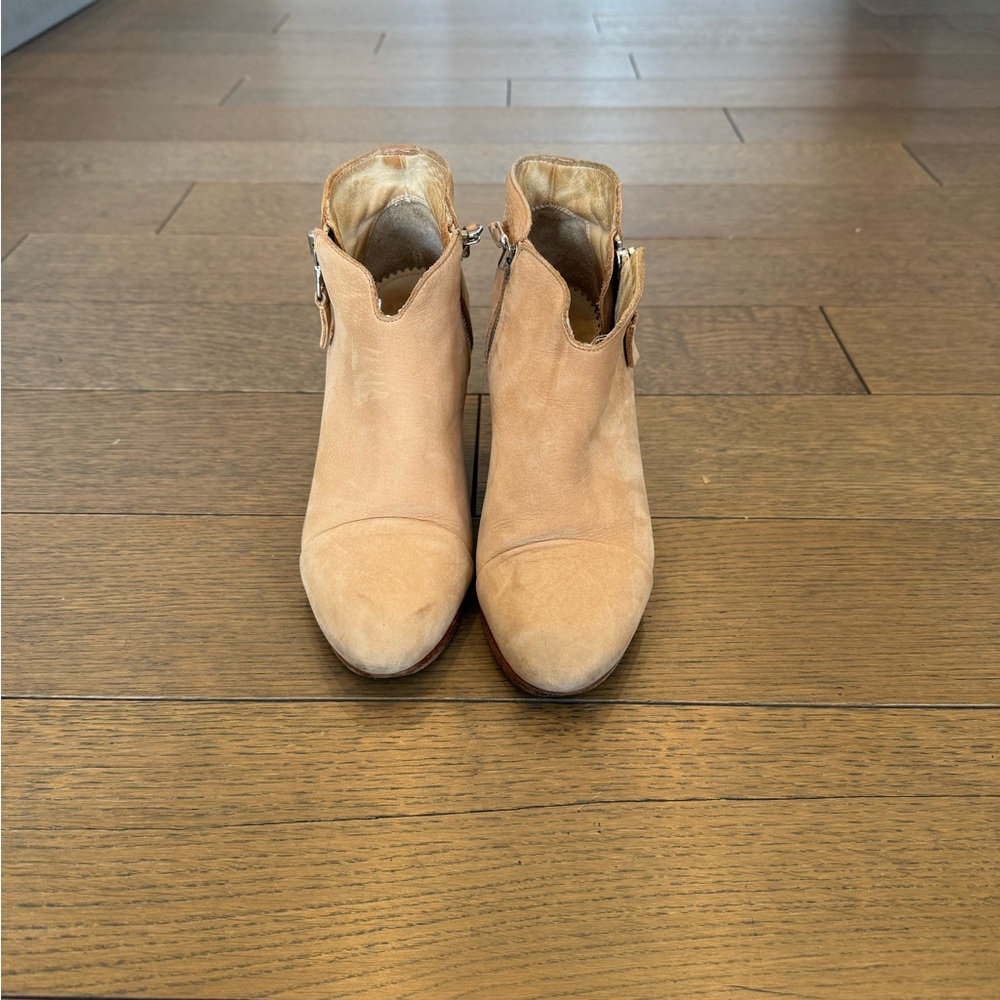 Rag and Bone Tan Ankle Boots with Zipper